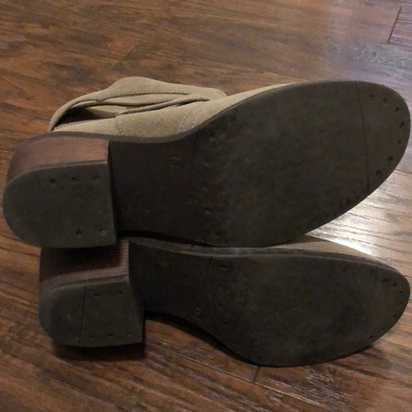 Cathy Jean boots size 8 - Picture 3 of 3